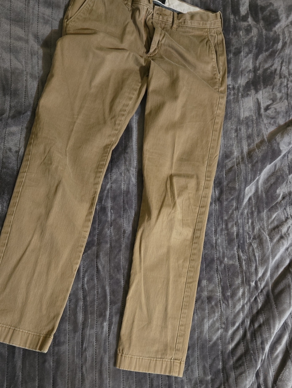 J. Crew Men's Khaki 770 Straight-Leg Chino Pants